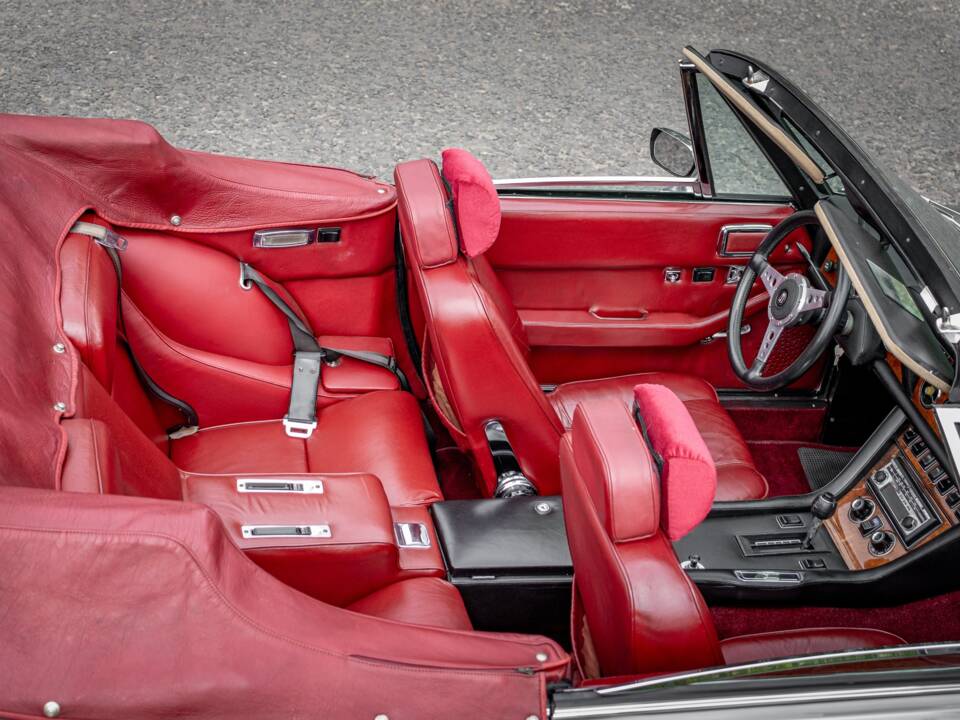 Afbeelding 22/29 van Jensen Interceptor MK III (1984)