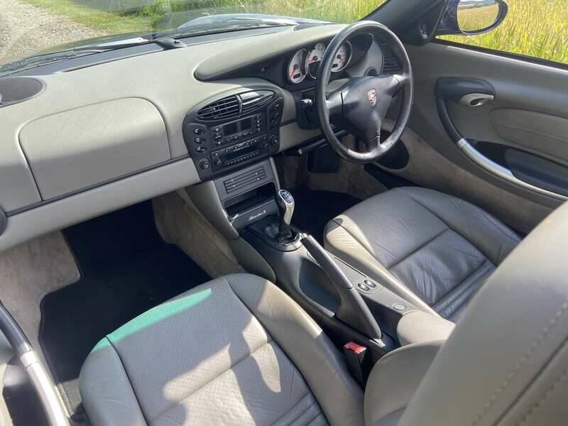 Image 38/50 of Porsche Boxster S (2001)