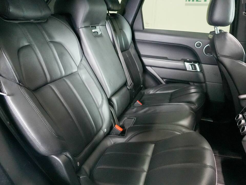 Image 4/50 of Land Rover Range Rover Sport SDV6 (2016)