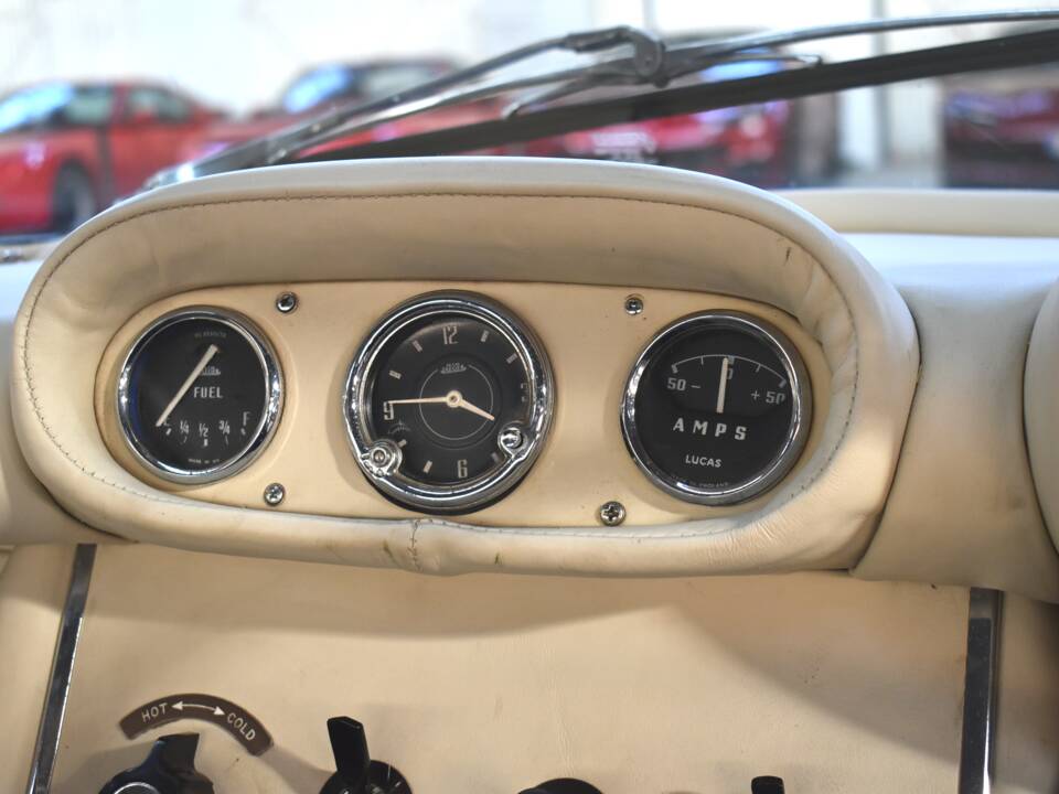 Image 12/65 de Gordon-Keeble GT (1964)