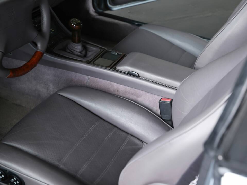 Immagine 23/43 di Porsche 968 (1992)