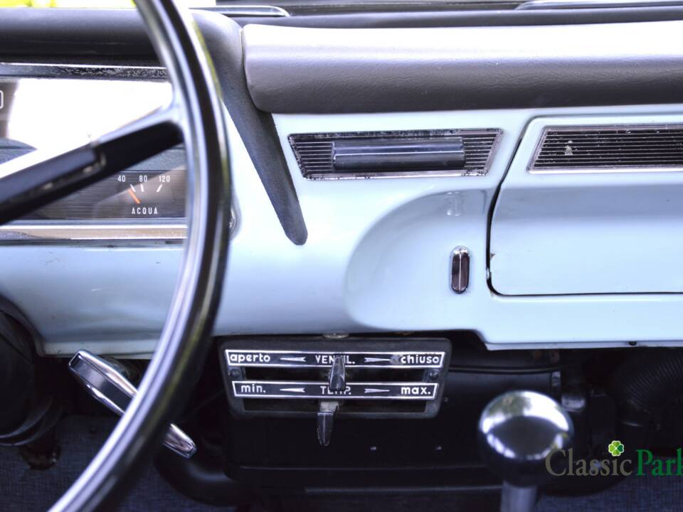 Image 34/50 de Alfa Romeo Giulia 1300 (1967)