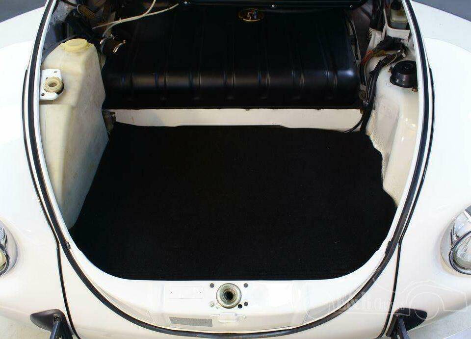 Bild 18/19 von Volkswagen Coccinelle 1303 (1979)