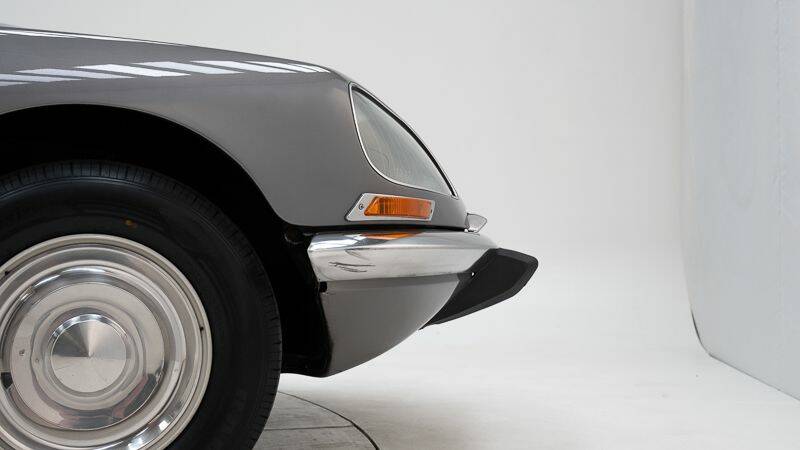 Image 12/15 of Citroën DS 23 IE (1974)
