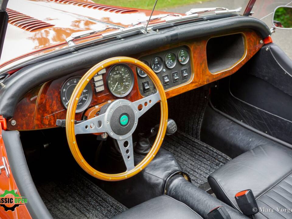 Image 6/49 of Morgan 4&#x2F;4 1600 (1986)