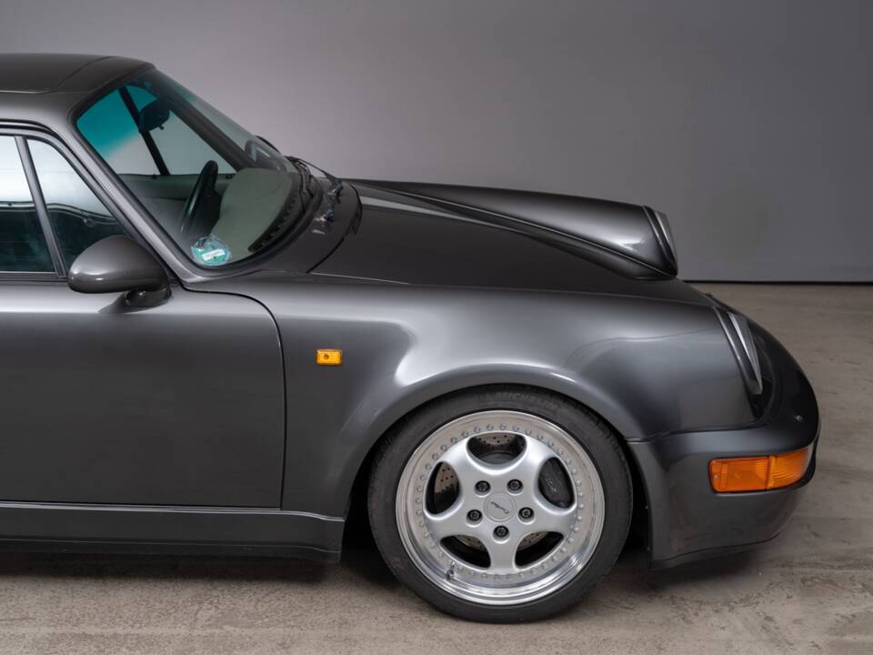 Image 8/33 de Porsche 911 Turbo 3.3 (1991)