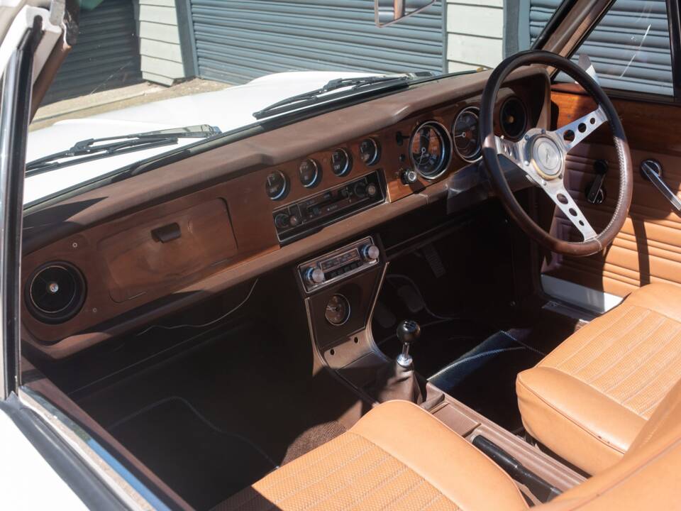 Bild 4/6 von Ford Cortina 1600 (1970)