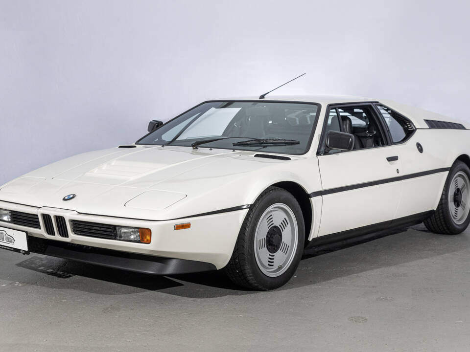 Image 3/16 de BMW M1 (1980)