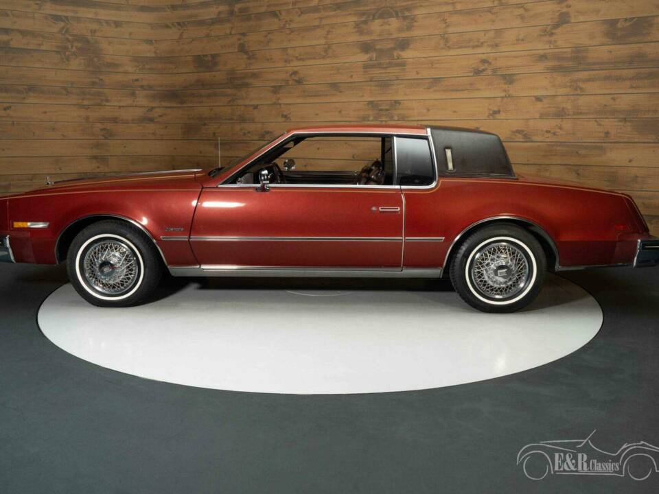 Image 7/19 de Oldsmobile Toronado (1985)