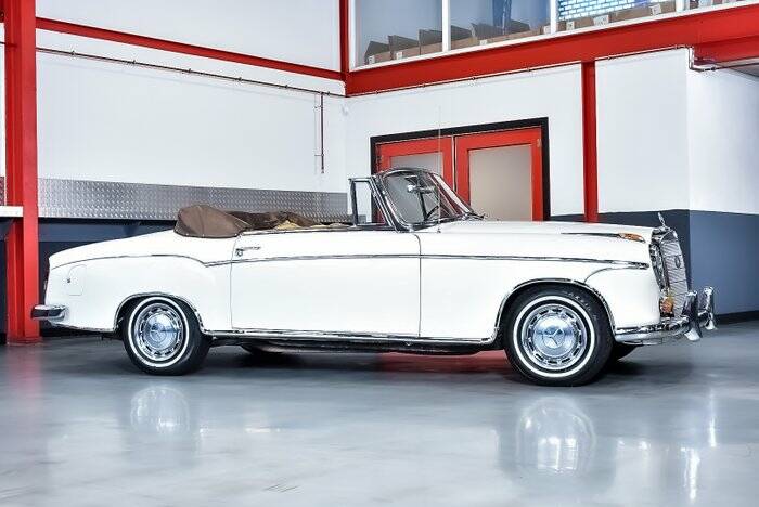 Bild 7/7 von Mercedes-Benz 220 S Cabriolet (1958)