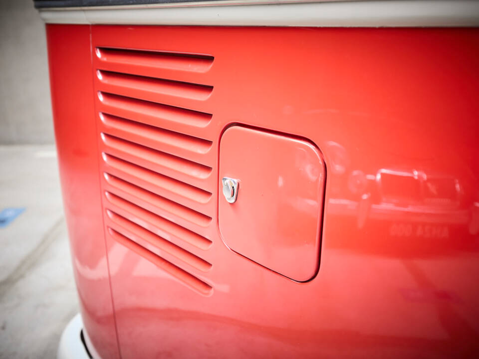 Image 30/75 de Volkswagen T1 Brasil &quot;Samba&quot; (1970)