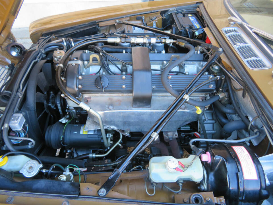 Bild 15/20 von Jaguar XJ 6 L 4.2 (1979)