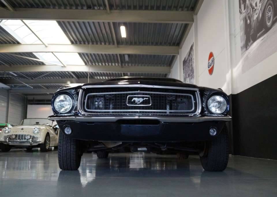 Image 33/50 of Ford Mustang 289 (1968)