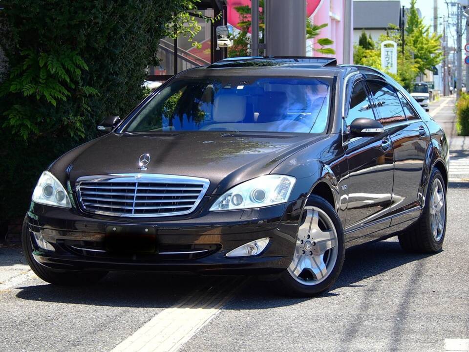 Bild 7/35 von Mercedes-Benz S 600 L (2008)