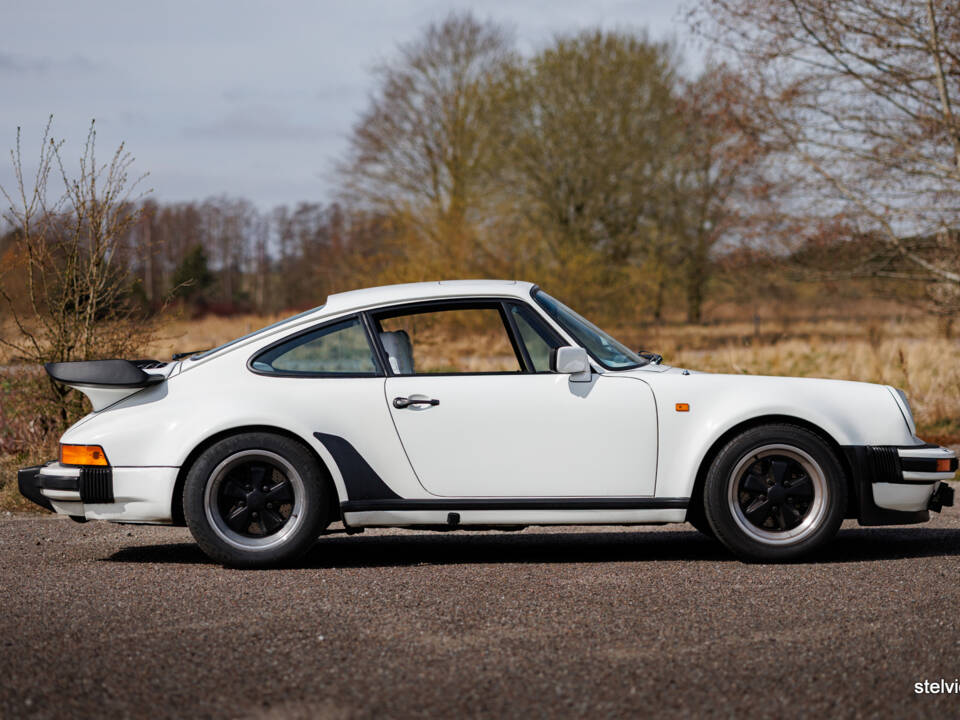Image 15/46 of Porsche 911 Turbo 3.3 (1980)
