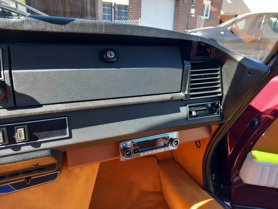 Imagen 10/19 de Citroën DS 20 (1974)