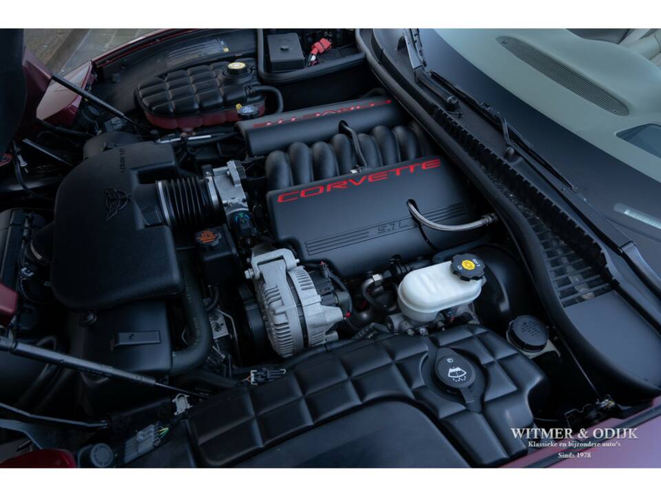 Immagine 36/39 di Chevrolet Corvette (2003)