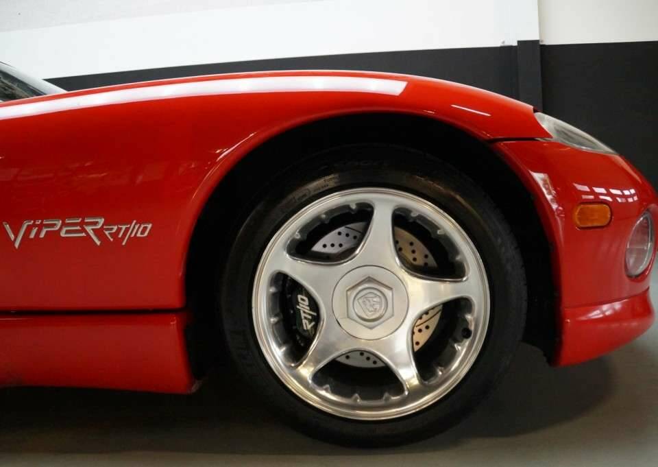 Immagine 18/50 di Dodge Viper RT&#x2F;10 (1994)