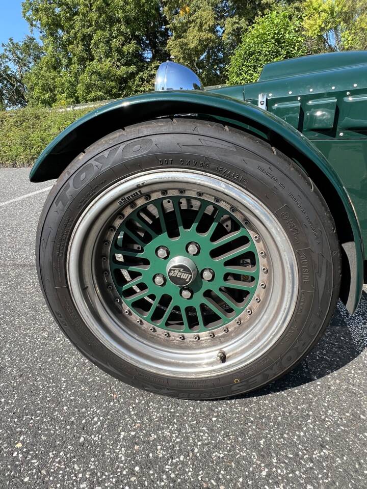 Image 58/134 of Lotus Seven (2000)