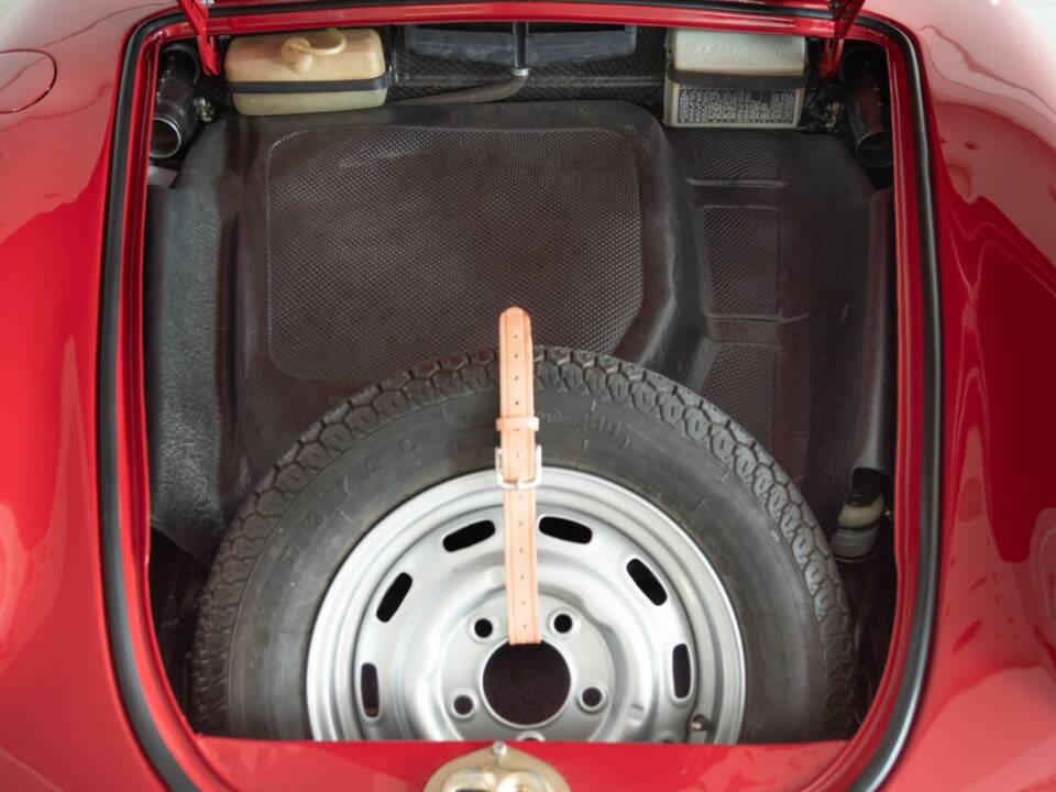 Afbeelding 36/40 van Porsche 356 C 1600 (1963)