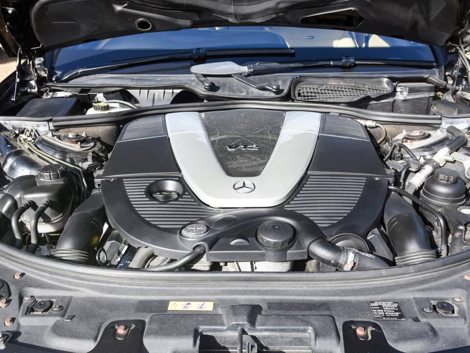 Bild 6/37 von Mercedes-Benz CL 600 (2007)