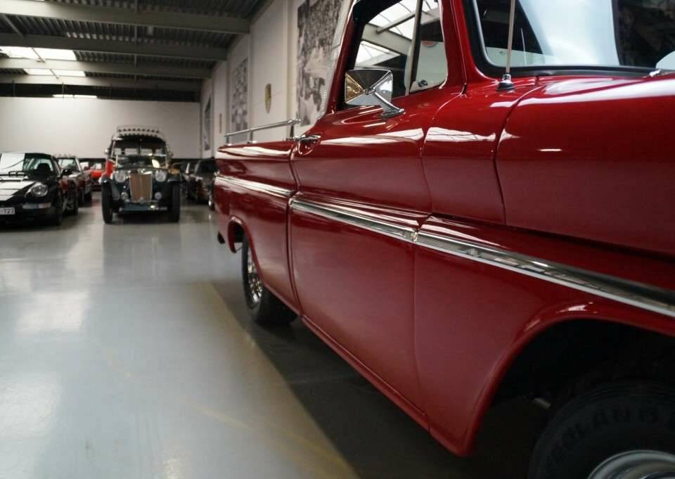 Immagine 30/50 di GMC C10 Fleetside (1965)