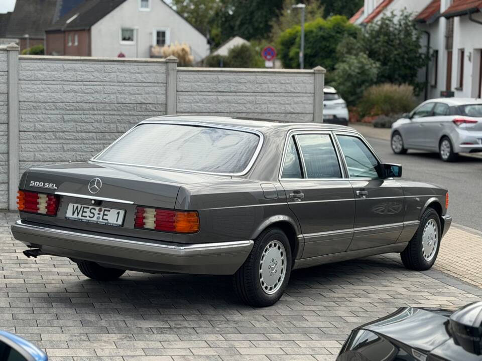 Bild 15/57 von Mercedes-Benz 500 SEL (1982)