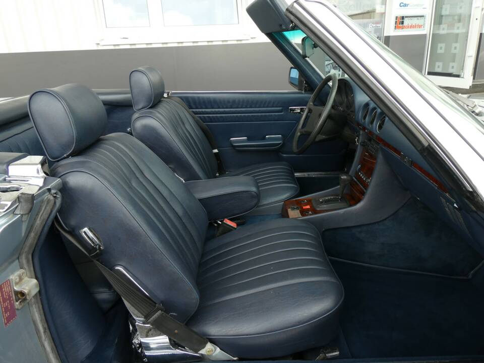 Bild 13/29 von Mercedes-Benz 380 SL (1983)