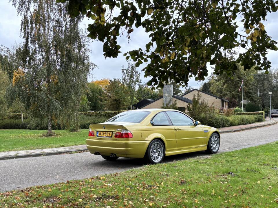 Image 25/30 of BMW M3 (2004)