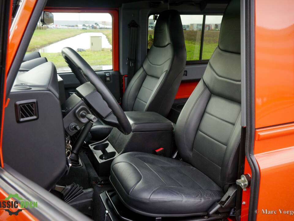 Image 7/41 of Land Rover Defender (2016)