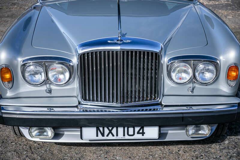 Image 19/35 of Bentley Corniche I (1982)