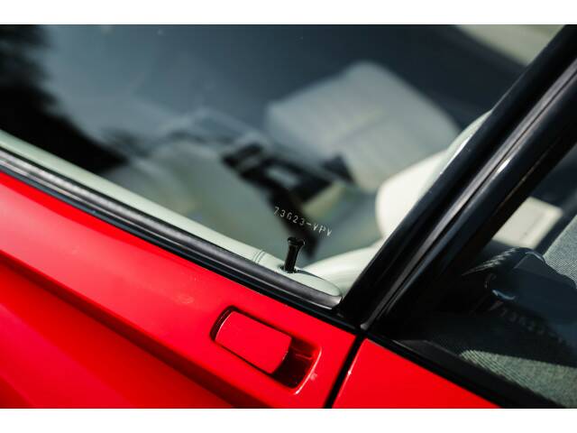 Image 14/39 of Ferrari 208 GTB Turbo (1987)