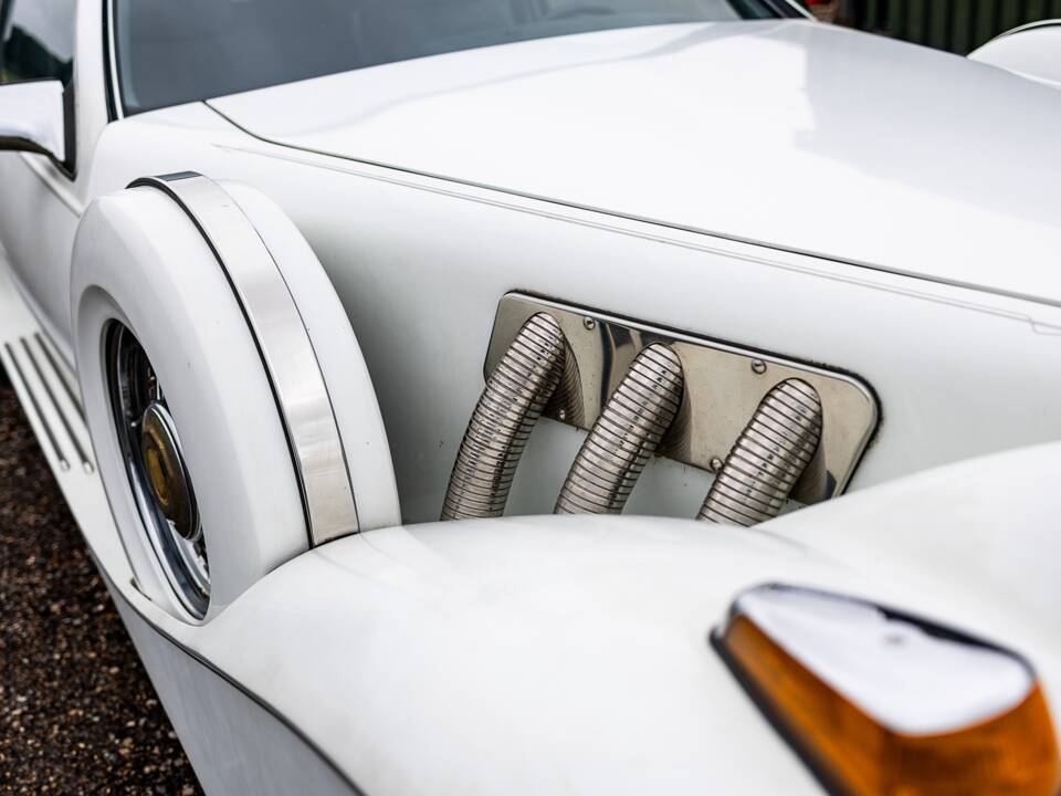 Image 32/50 of CMC Tiffany (1988)