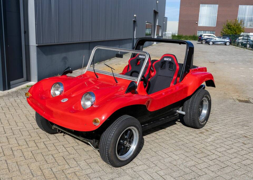Image 4/8 of Volkswagen Ruska Buggy (1965)
