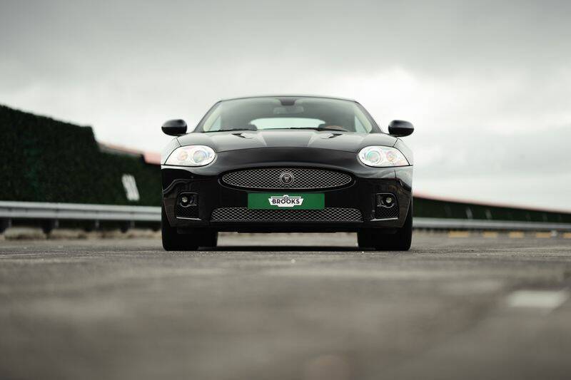 Imagen 3/37 de Jaguar XKR (2008)