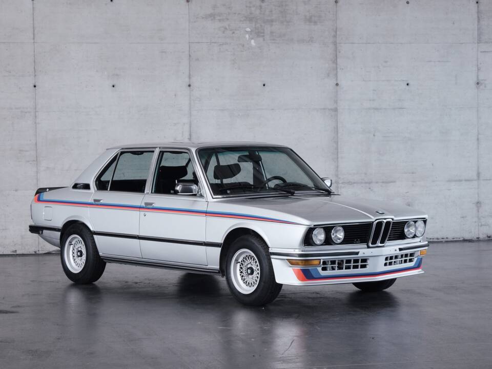 Bild 18/50 von BMW M 535i (1979)