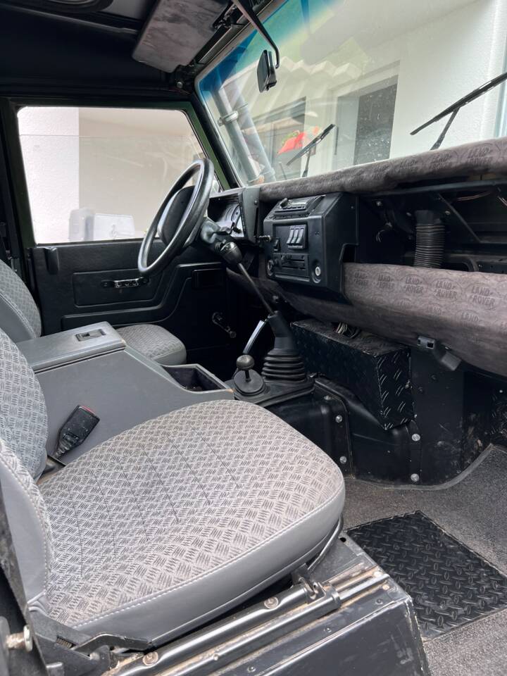 Image 9/12 de Land Rover 90 (1987)