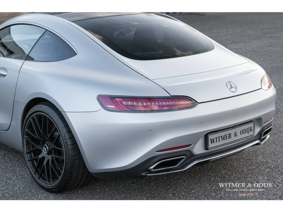 Image 16/43 of Mercedes-Benz C 63 S AMG (2015)
