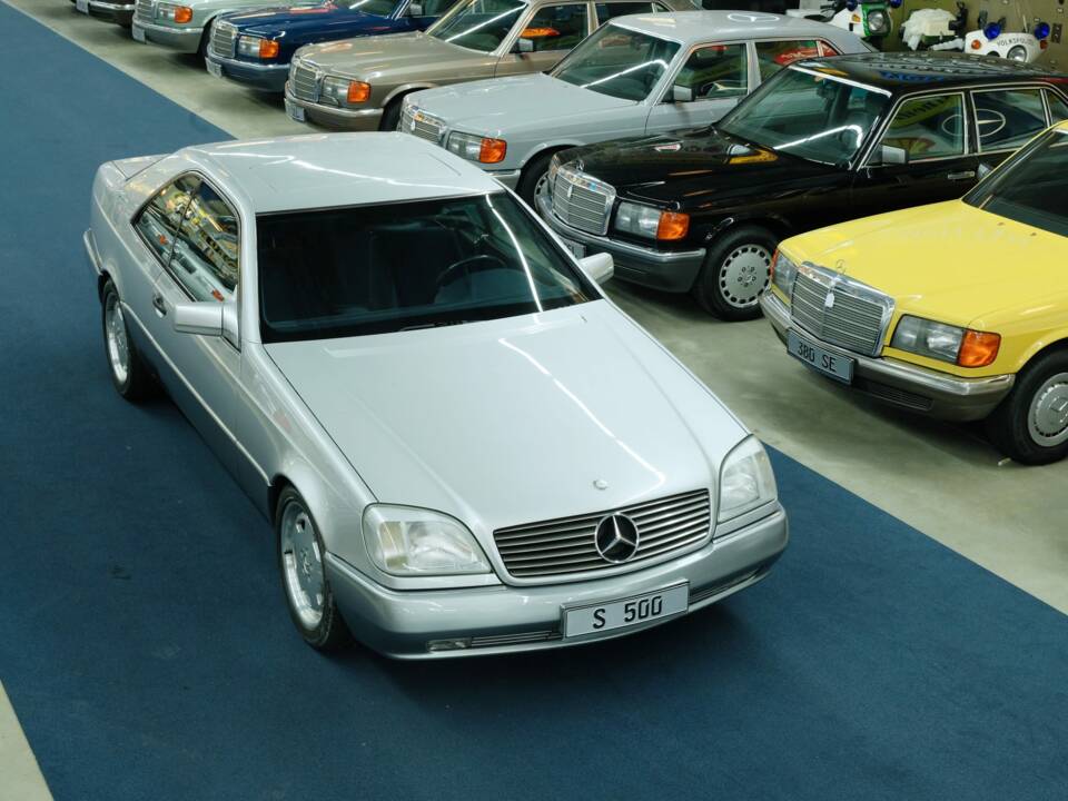 Bild 2/50 von Mercedes-Benz S 500 Coupé (1993)