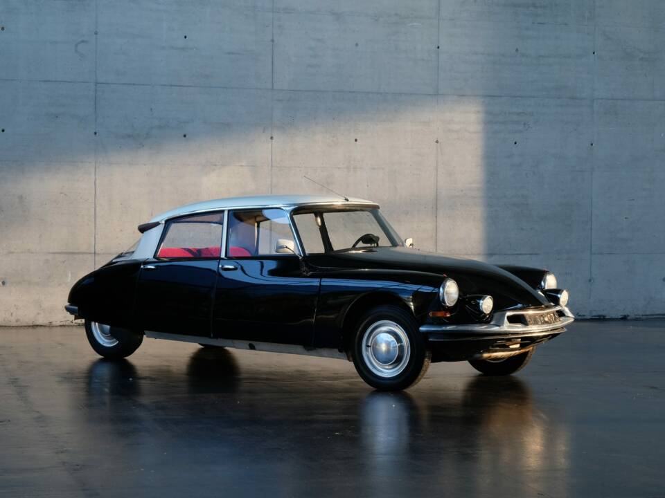 Bild 13/46 von Citroën ID 19 (1962)