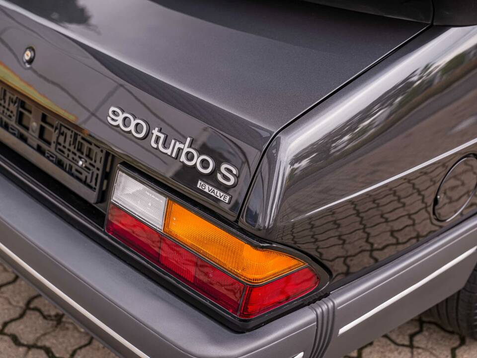 Image 35/89 of Saab 900 Turbo S 16V (1993)