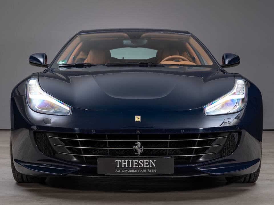 Bild 3/38 von Ferrari GTC4Lusso (2017)