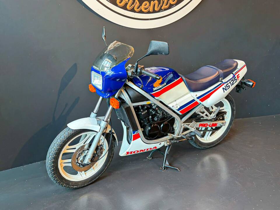 Immagine 5/26 di Honda NS 125F (1987)