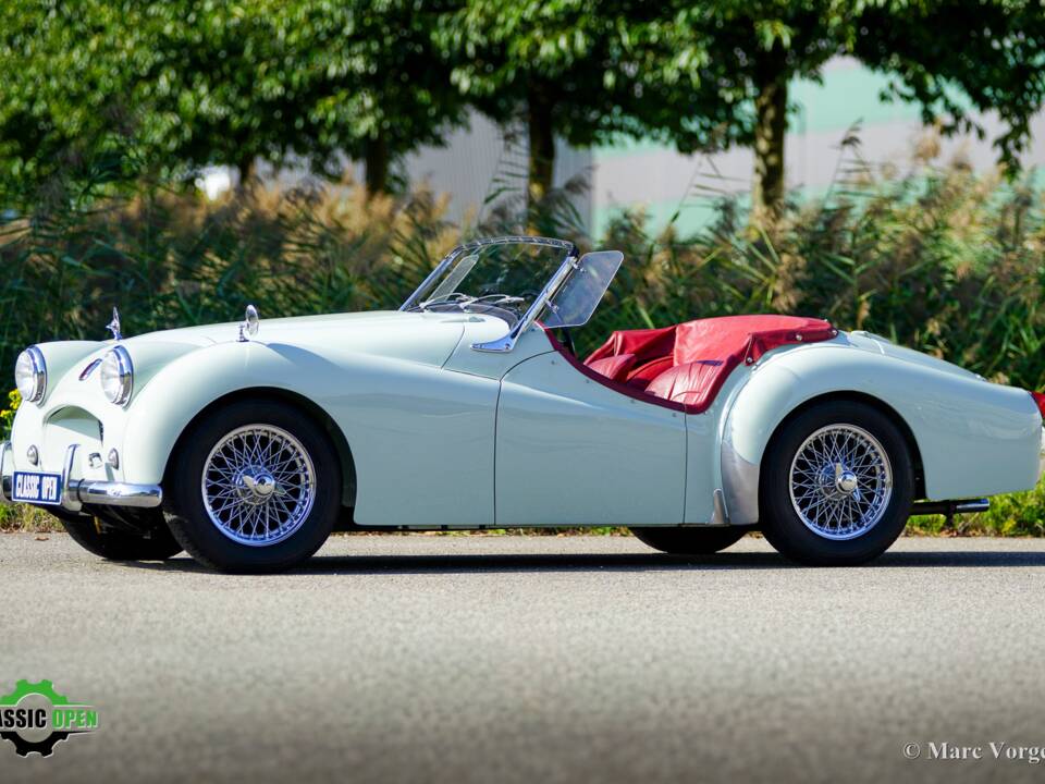 Image 20/45 of Triumph TR 2 (1954)