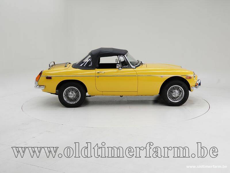 Image 9/15 of MG MGB (1978)