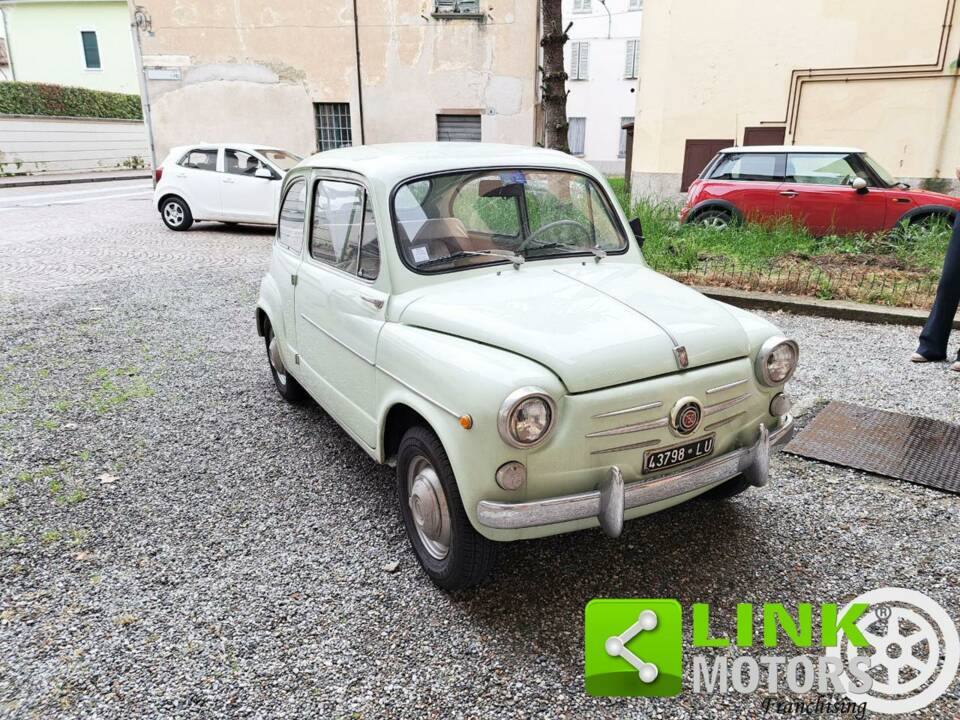 Image 3/10 of FIAT 600 D (1961)