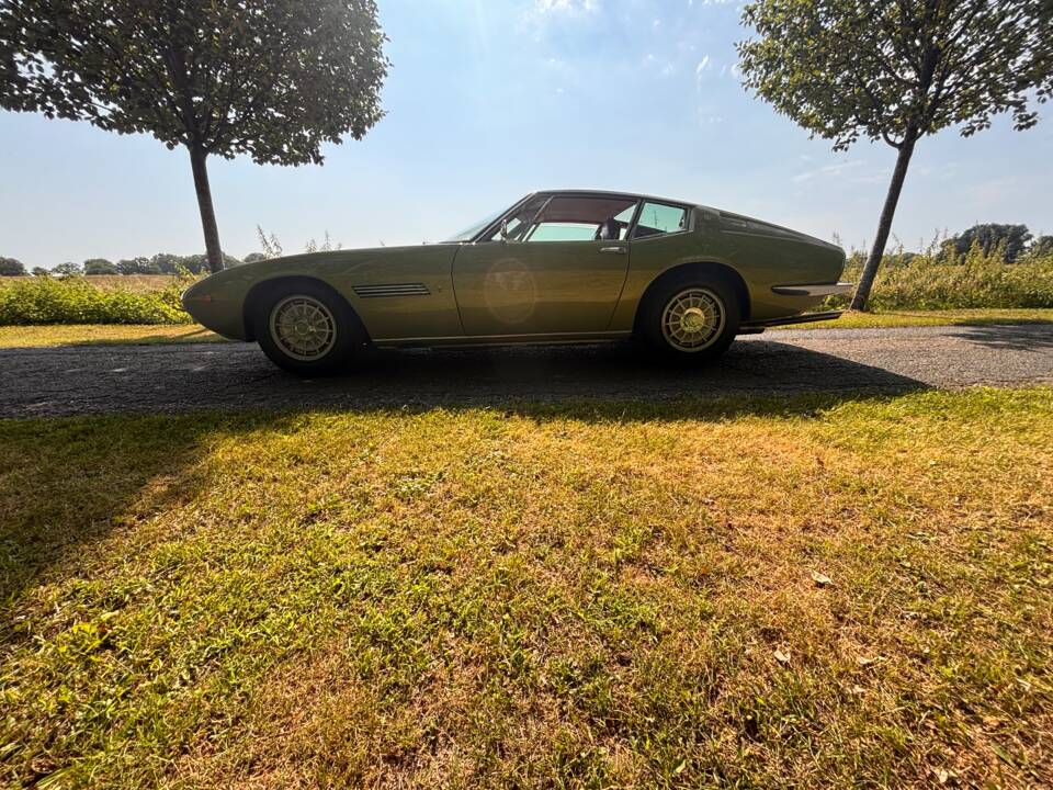 Image 4/13 of Maserati Ghibli (1970)