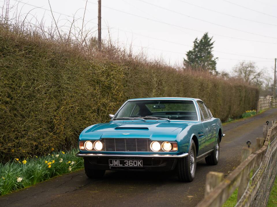 Afbeelding 19/50 van Aston Martin DBS V8 (1972)