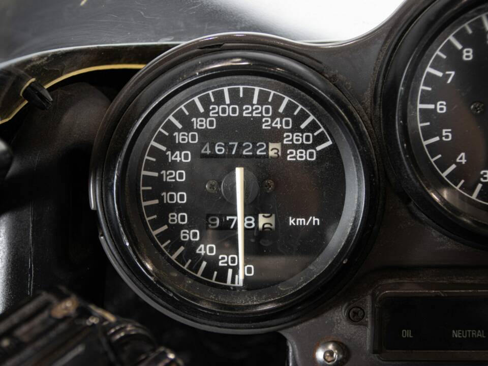 Immagine 38/48 di Yamaha FZR 1000 Genesis (1987)