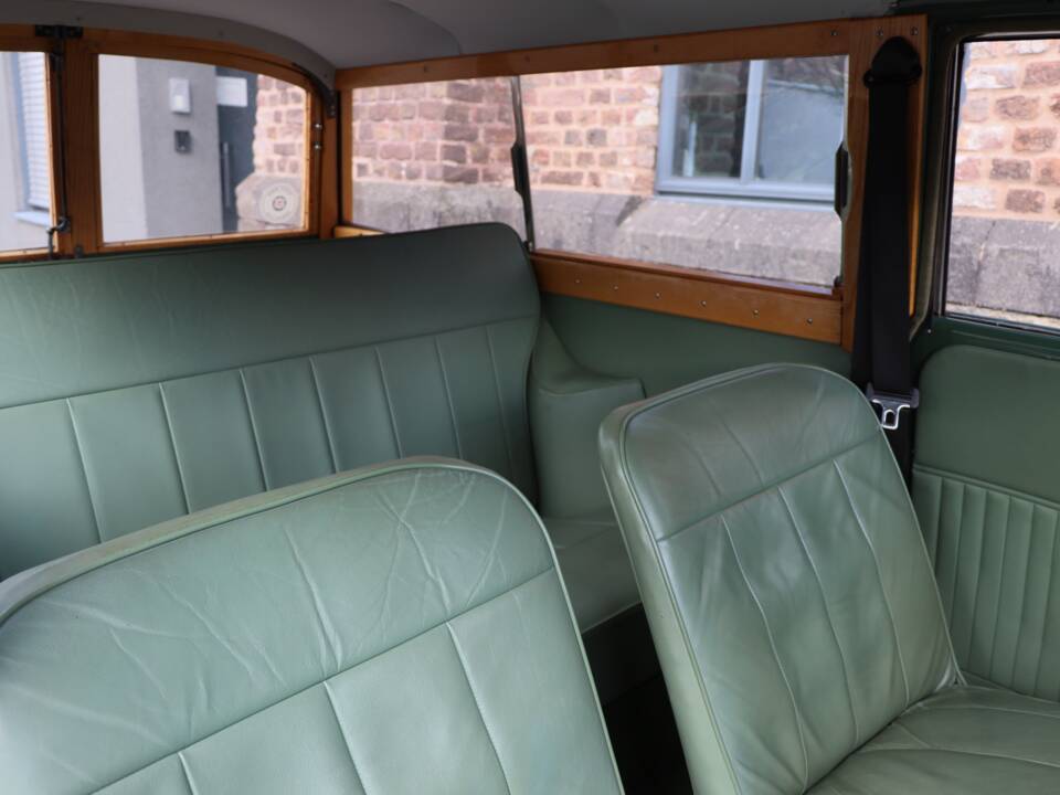 Imagen 32/47 de Morris Minor 1000 Traveller (1966)